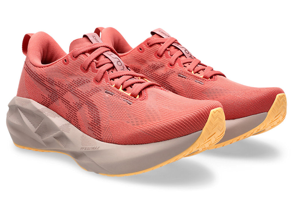 Women’s Novablast 5
