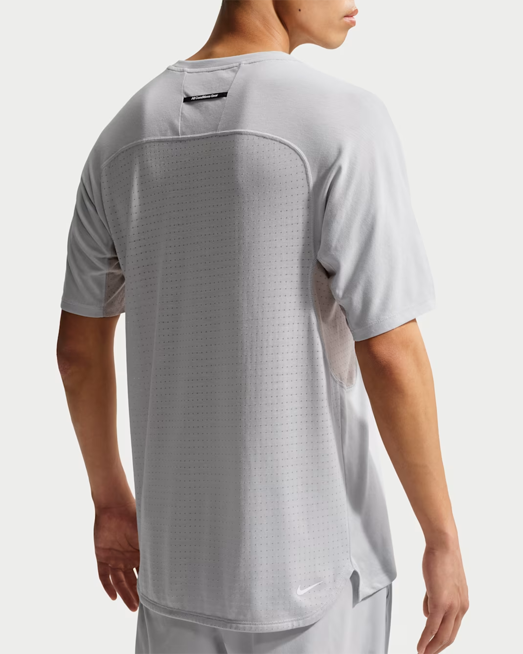 Men's Nike ACG "Solar Chase" Dri-FIT ADV Trail Running Top