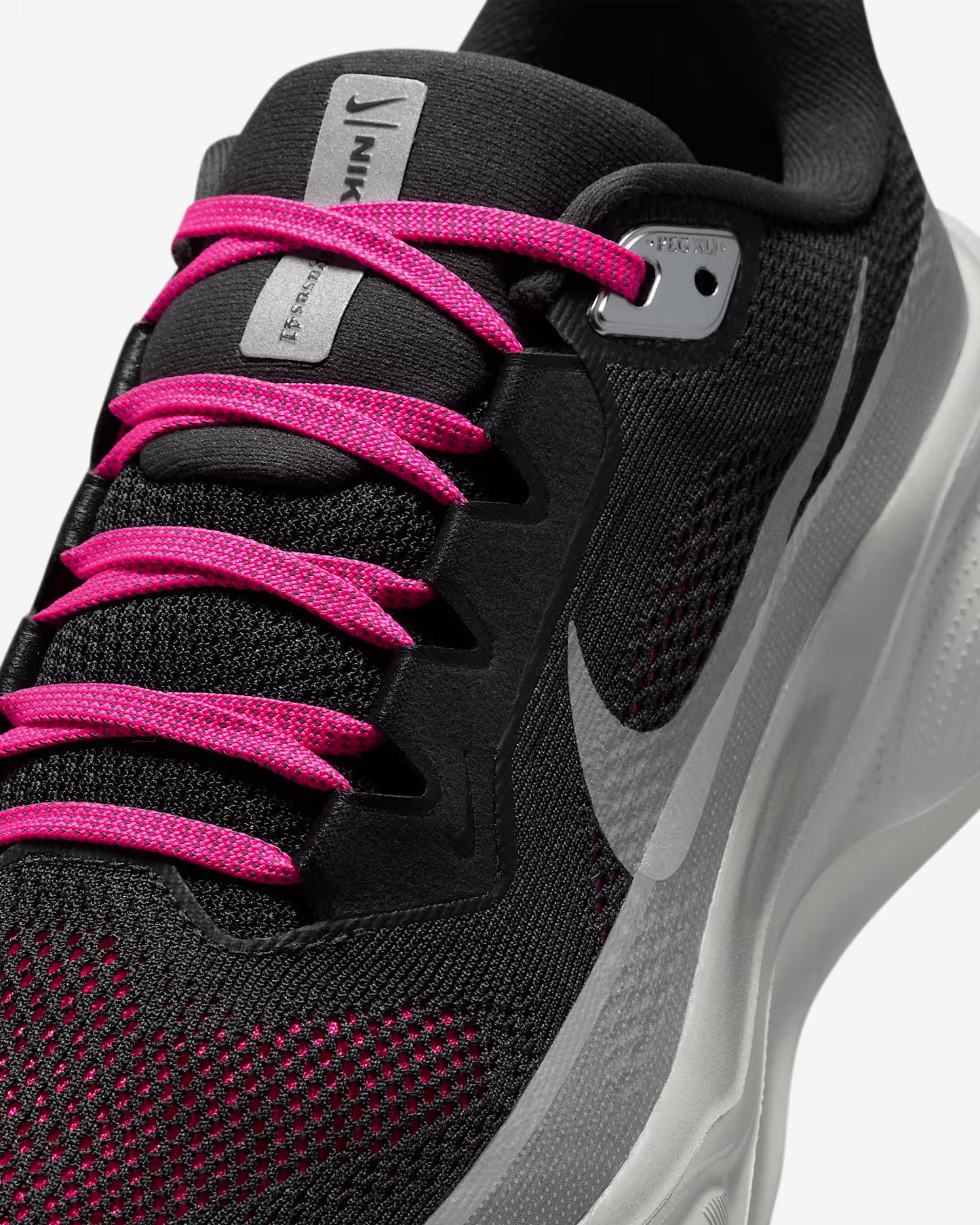 Women's Pegasus 41 SE