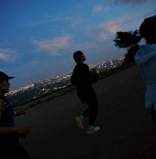 WOMEN & NB TRAIL IN LA