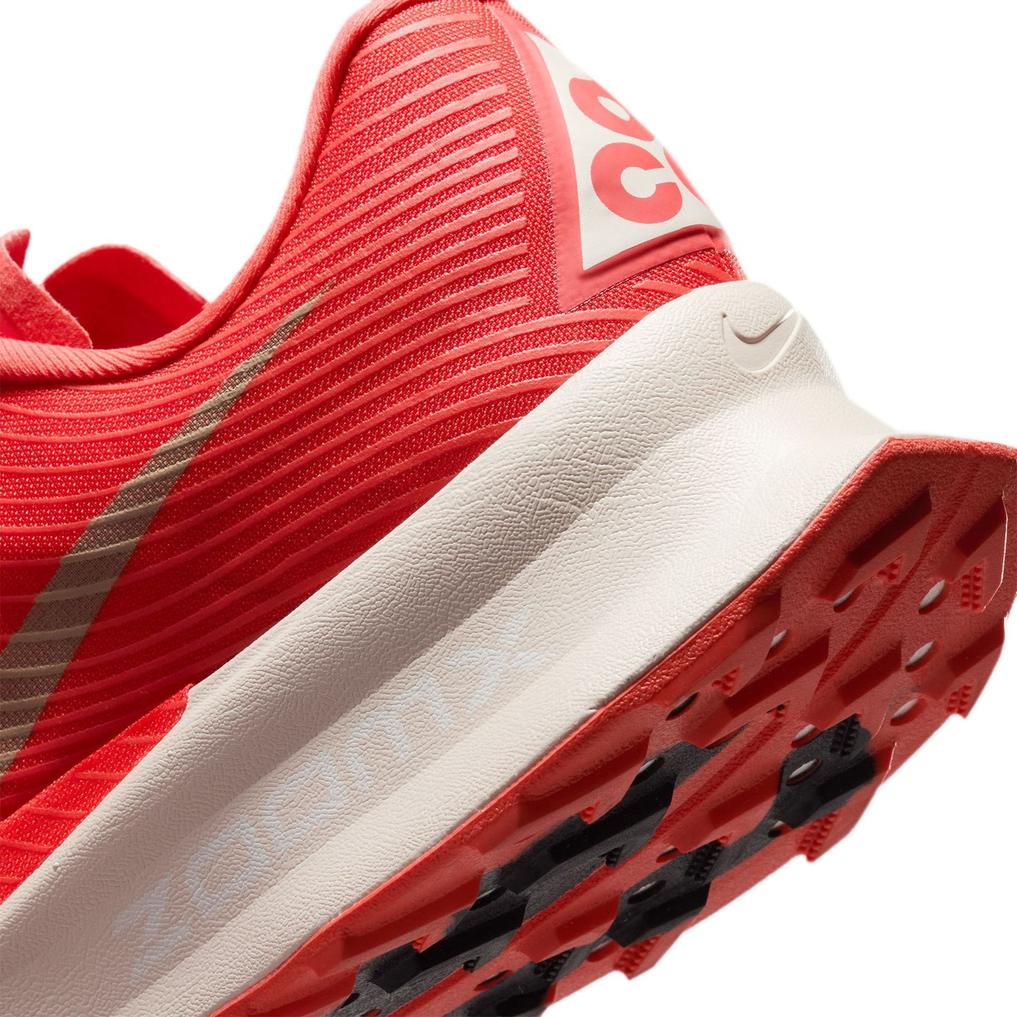 Nike ACG Ultrafly Trail