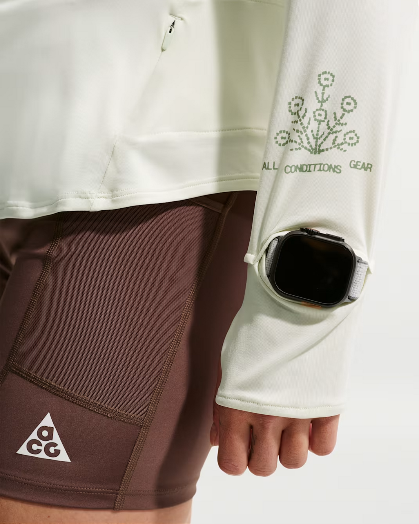 Women's "Solar Chase" Dri-FIT UV Hooded Trail Top