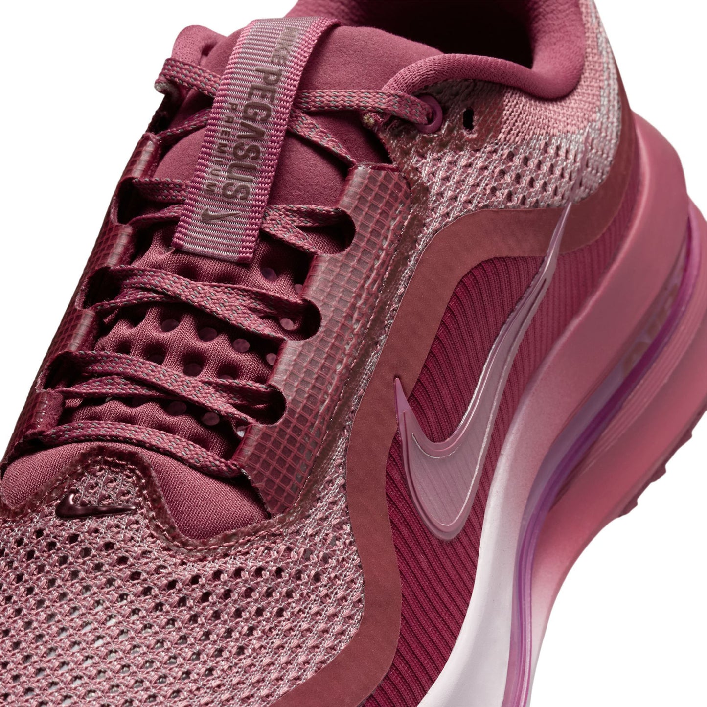 Women's Pegasus Premium