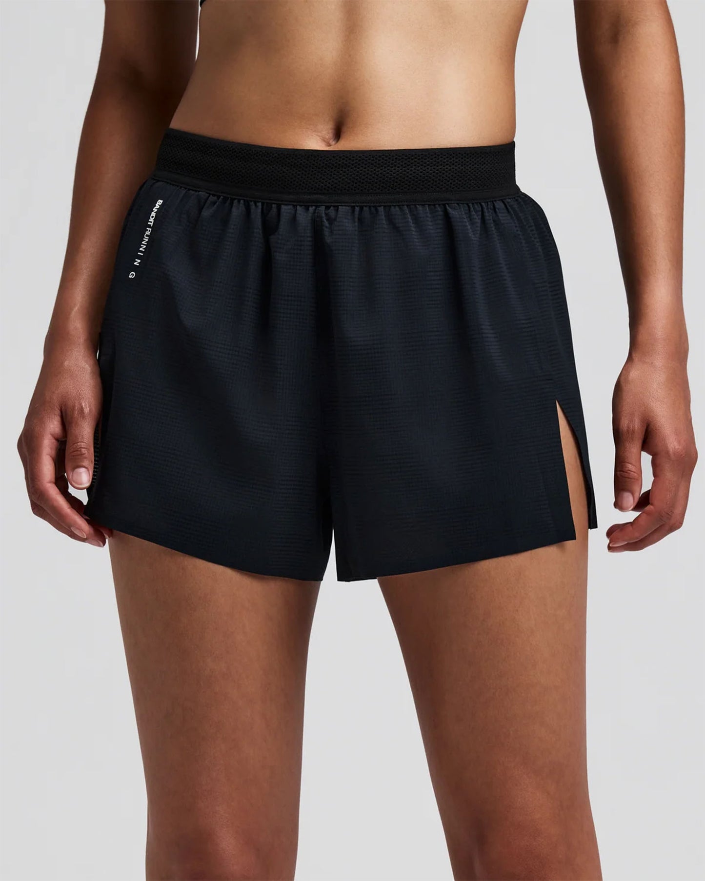 Women's CoolGrid™ 3" Split Shorts