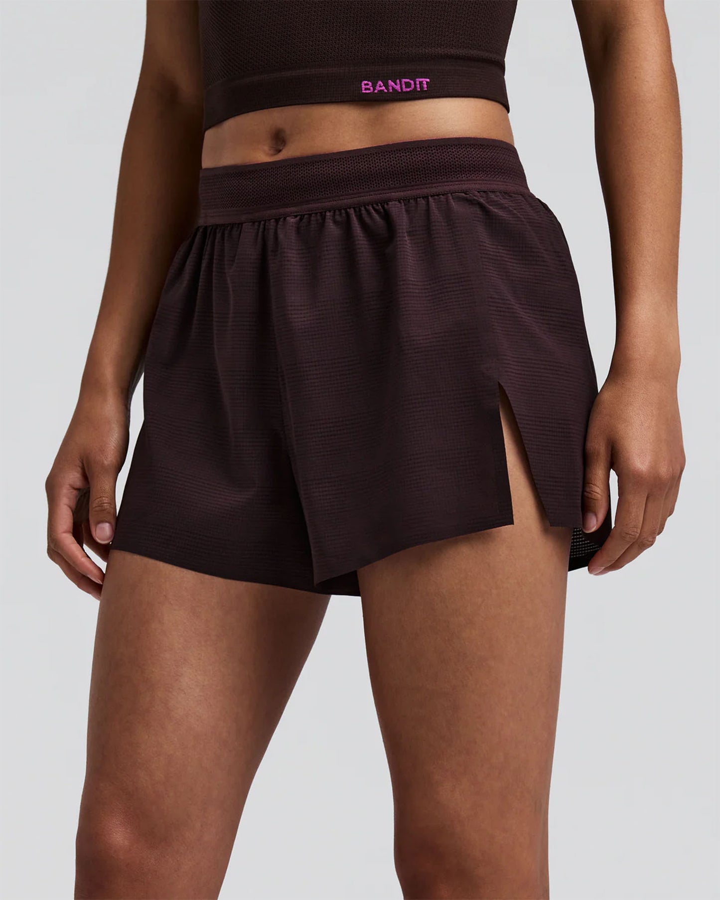 Women's CoolGrid™ 3" Split Shorts