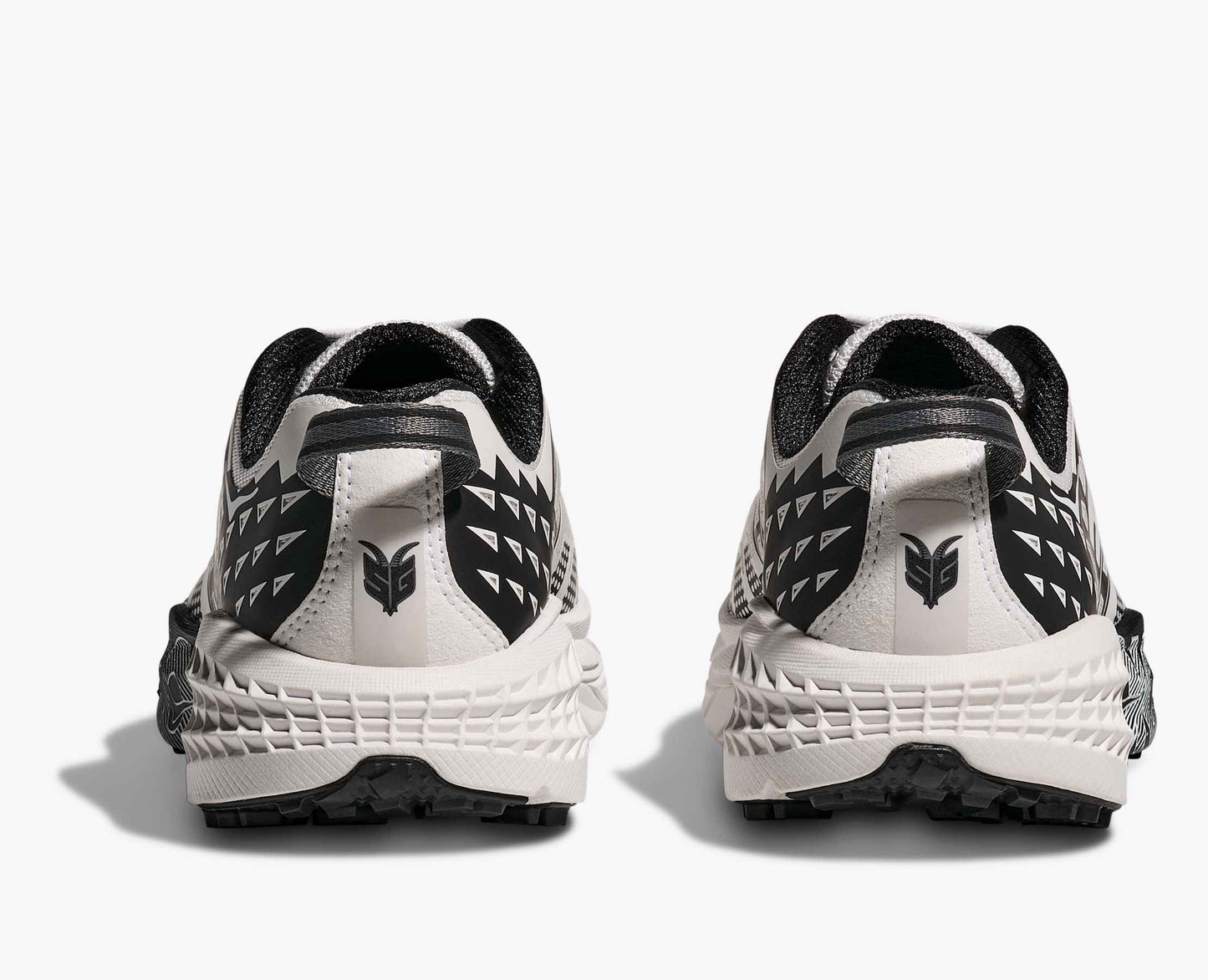 HOKA Speedgoat 2