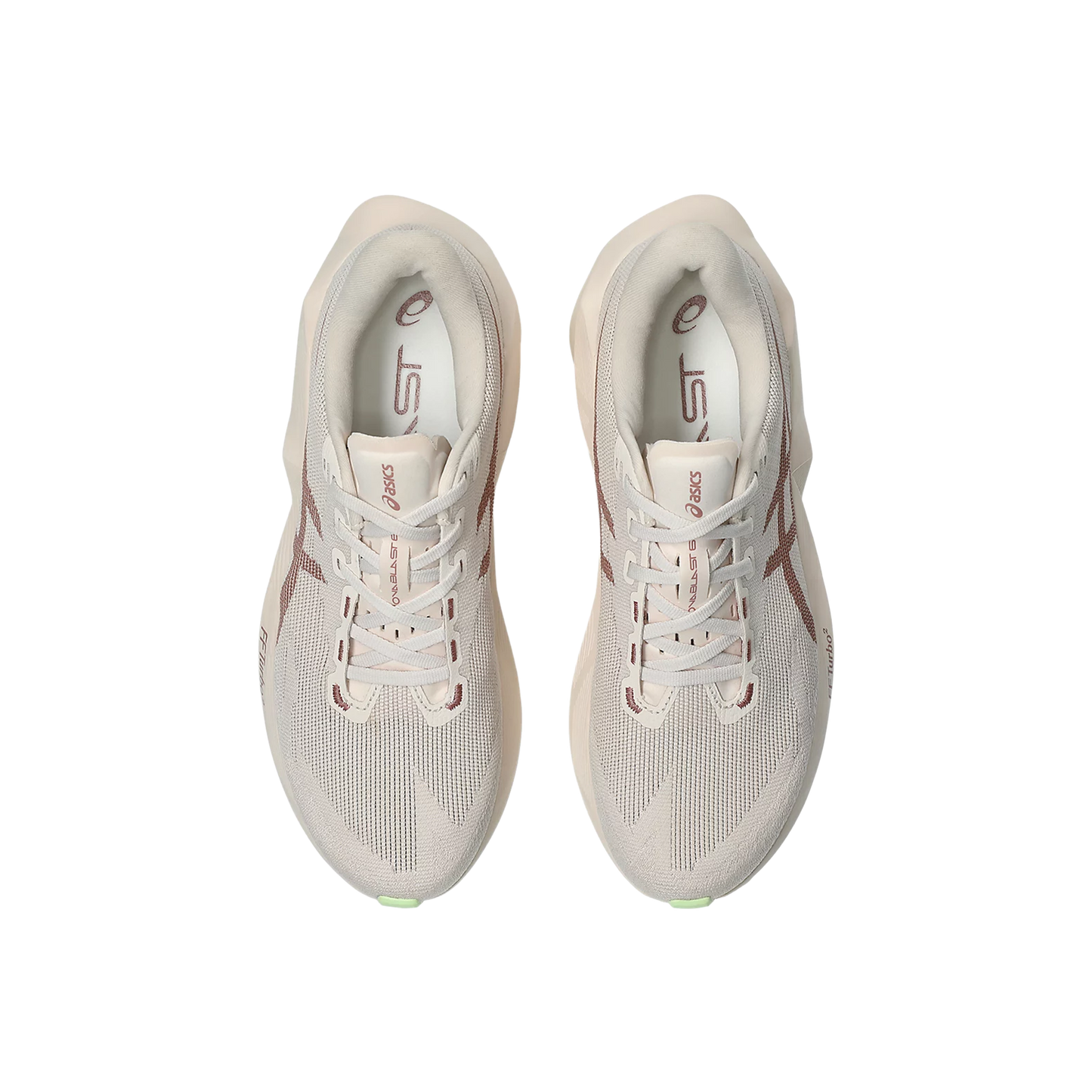 Women's Novablast 6