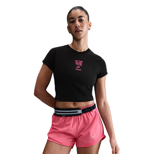 Nike After Dark Tour Women's Slim Short-Sleeve Cropped T-Shirt