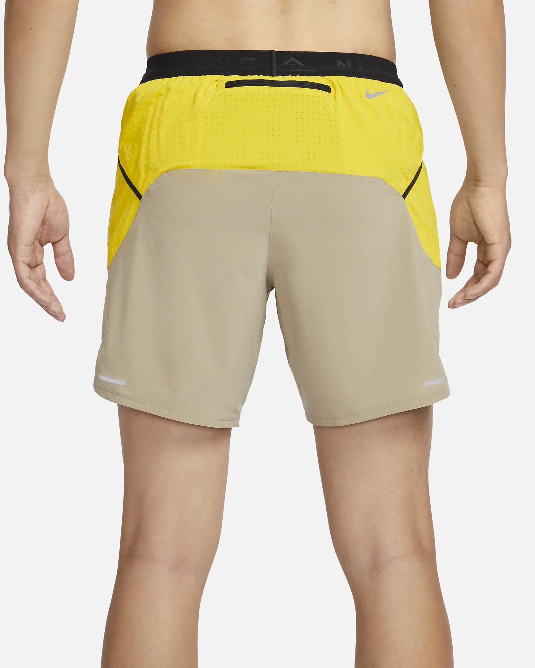 Nike Trail Second Sunrise Men's Dri-FIT 7 Brief-Lined Shorts