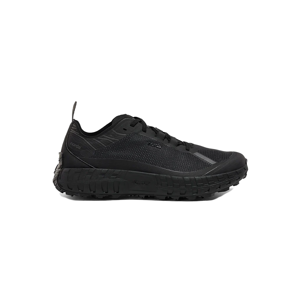 norda 001 - M Stealth Black