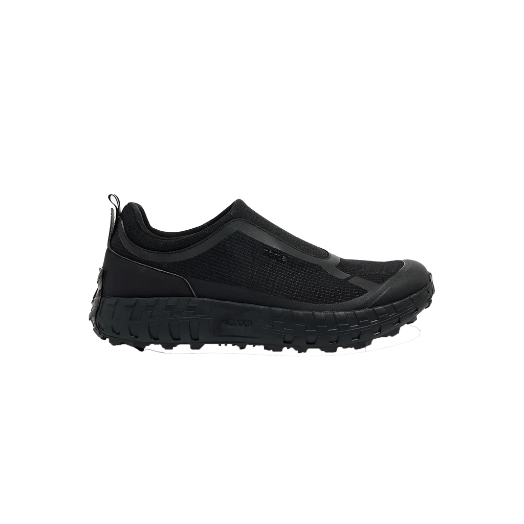 norda 003 - M - Pitch Black