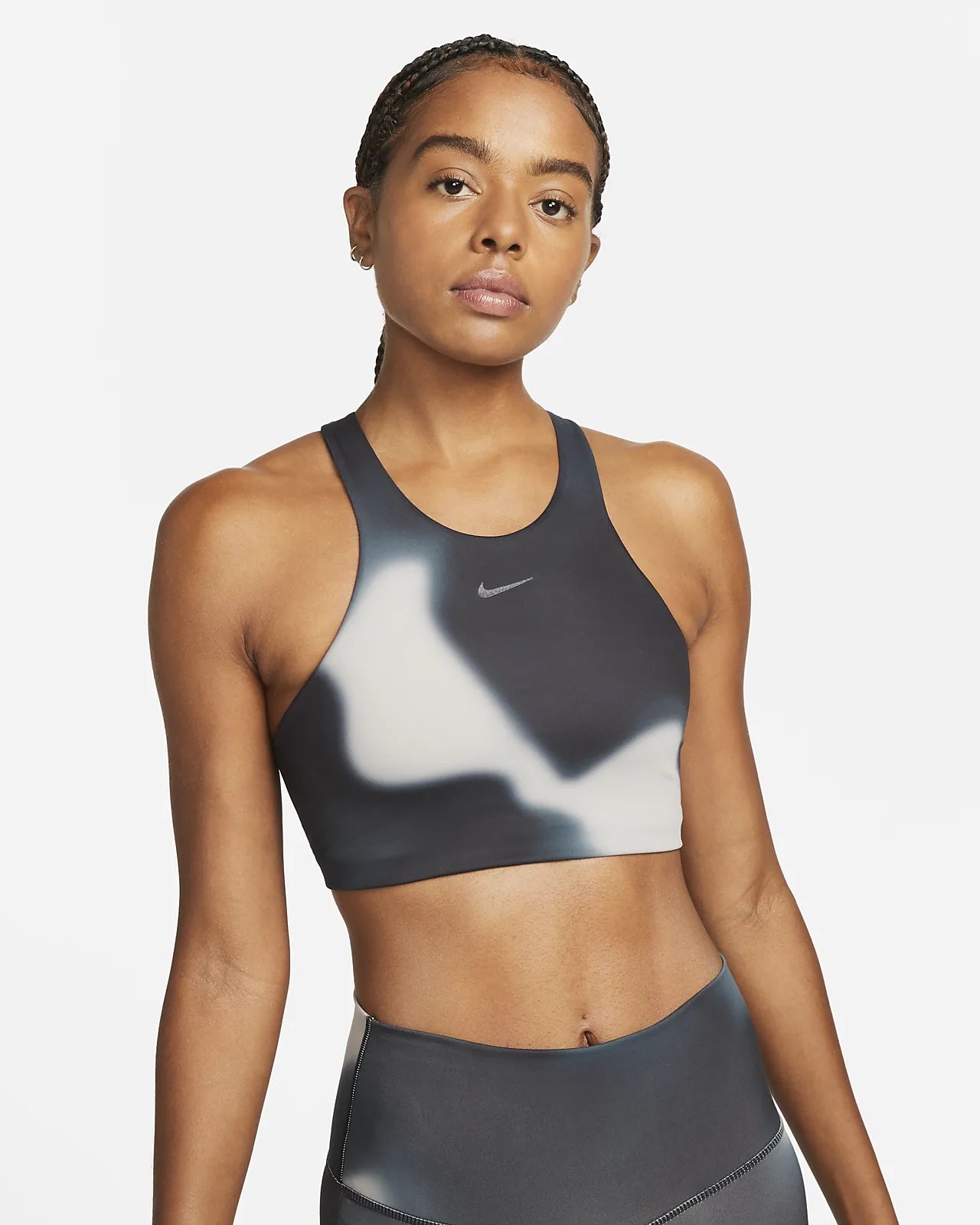 Nike Yoga Dri-FIT Swoosh Women's Medium-Support Lightly Lined Gradient-Dye Sports Bra