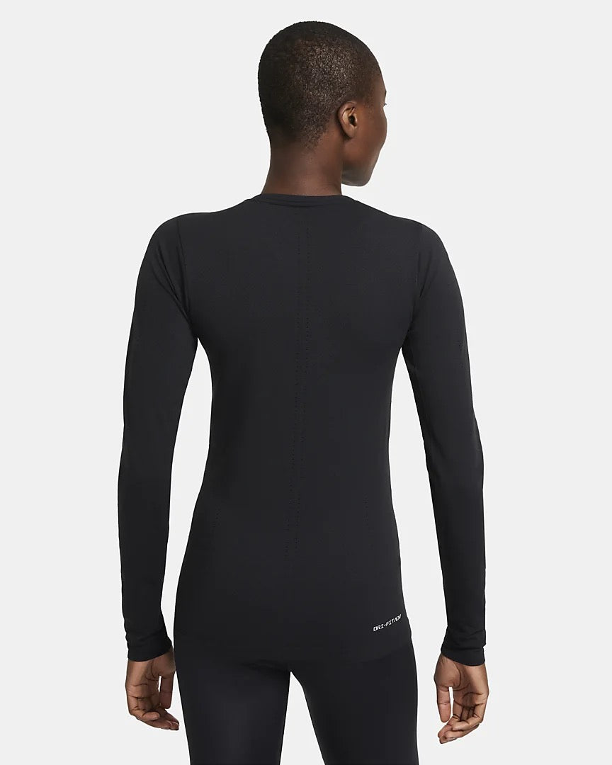 Nike Training Dri-Fit Seamless T-Shirt in Black